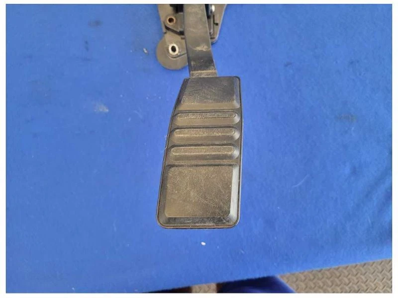 Ford Mustang GT 2005-2009 4,6 L gasolina combustible acelerador accionamiento por cable pedal caja 2542 Foto 4 de 4