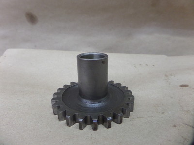 BEECHCRAFT BONANZA CONTINENTAL E225 AIRCRAFT ENGINE ACCESSORY IDLER GEAR 352014