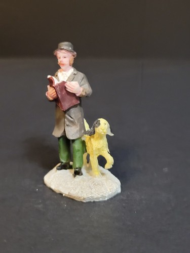 Holiday Time Santas Workbench Christmas Village Man Reading With Dog - Picture 5 of 6