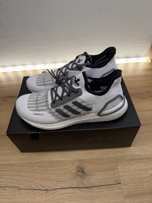 Adidas Original ULTRABOOST S.RDY X JAMES B No Time to Die - Weiß Gr. 45 1/3