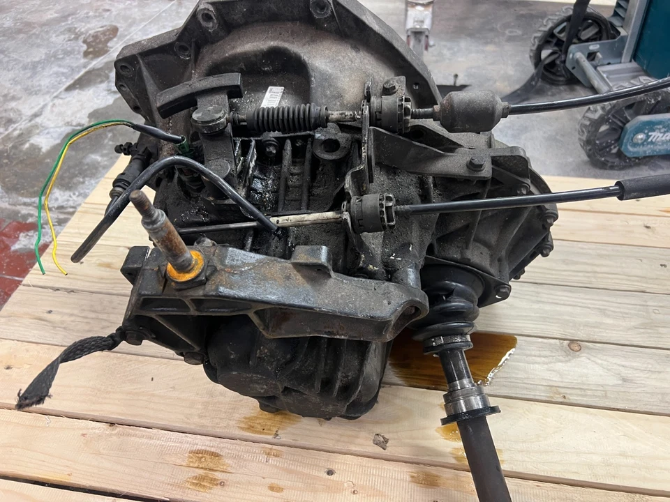 6-SPEED MANUAL GEARBOX  PK G9U – MOVANO 2.5 CDI MASTER INTERSTAR - Image 4 of 4