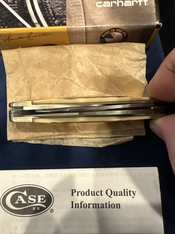 Estuche Carhartt Negro Crema Mediano Stockman 3-3/8” (63087 SS) 36326 Foto 3 de 4