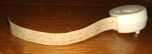 1961 USSR Vostok 1 - Gagarin Souvenir Cream Bakelite Retractable Tape Measure - Picture 5 of 5
