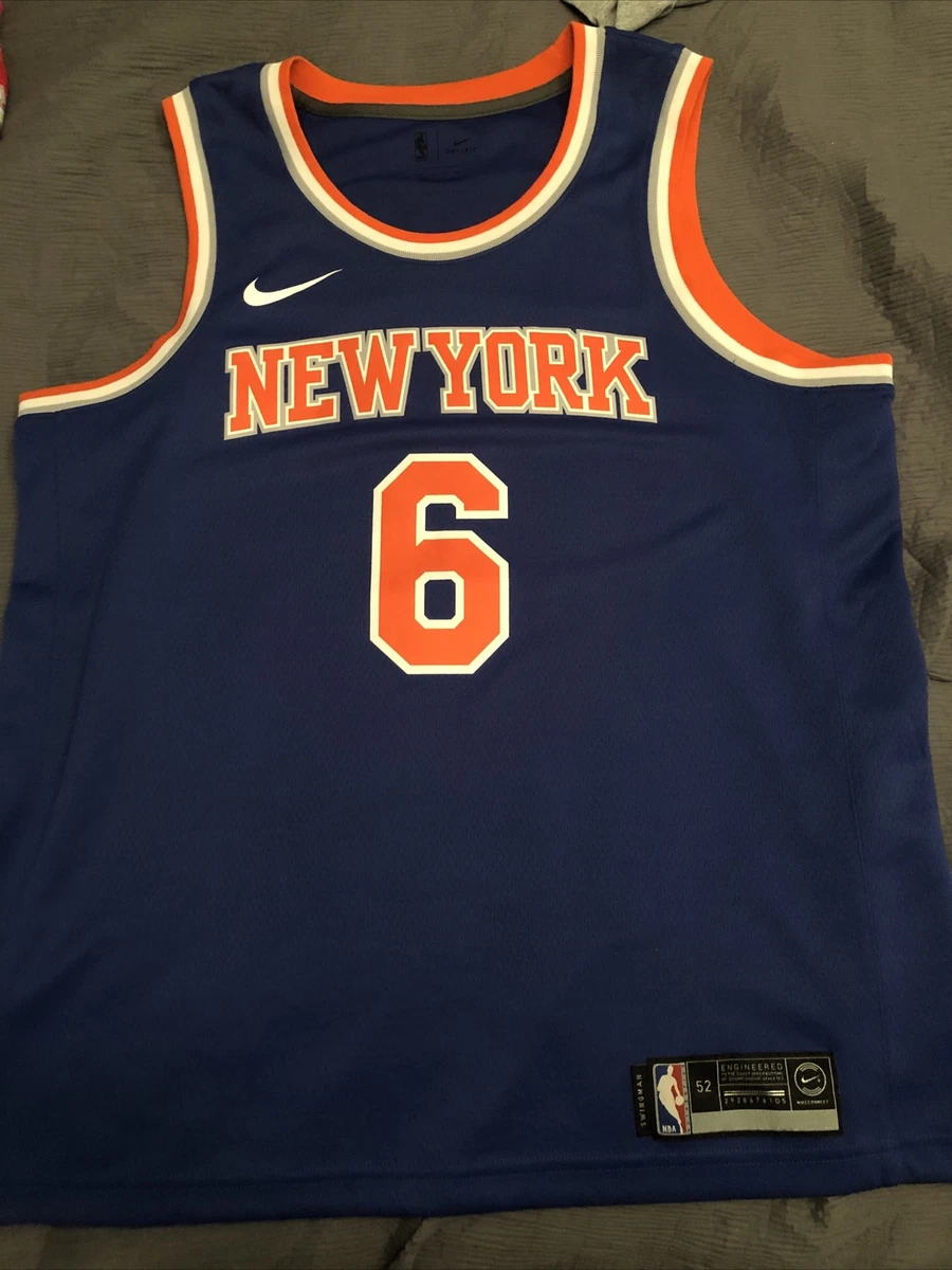 Nike New York Knicks Kristaps Porzingis Swingman Jersey, Size XL, size 50