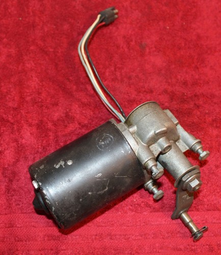 1967 1968 Mustang Fastback Convert GT Shelby Cougar ORIG WINDSHIELD WIPER MOTOR - Picture 1 of 4