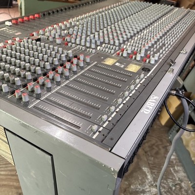 Vintage Allen & Heath Saber 24 Channel LIve Studio Analog Matrix Vintage Allen & Heath Saber 24 Channel LIve Studio Analog Matrix