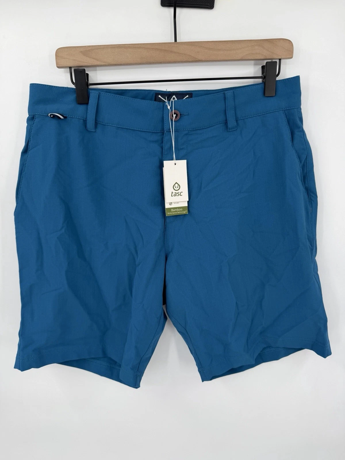 NEW Tasc Performance Low Country Shorts Men’s 33 Bamboo Golf Chino Outdoor 8”