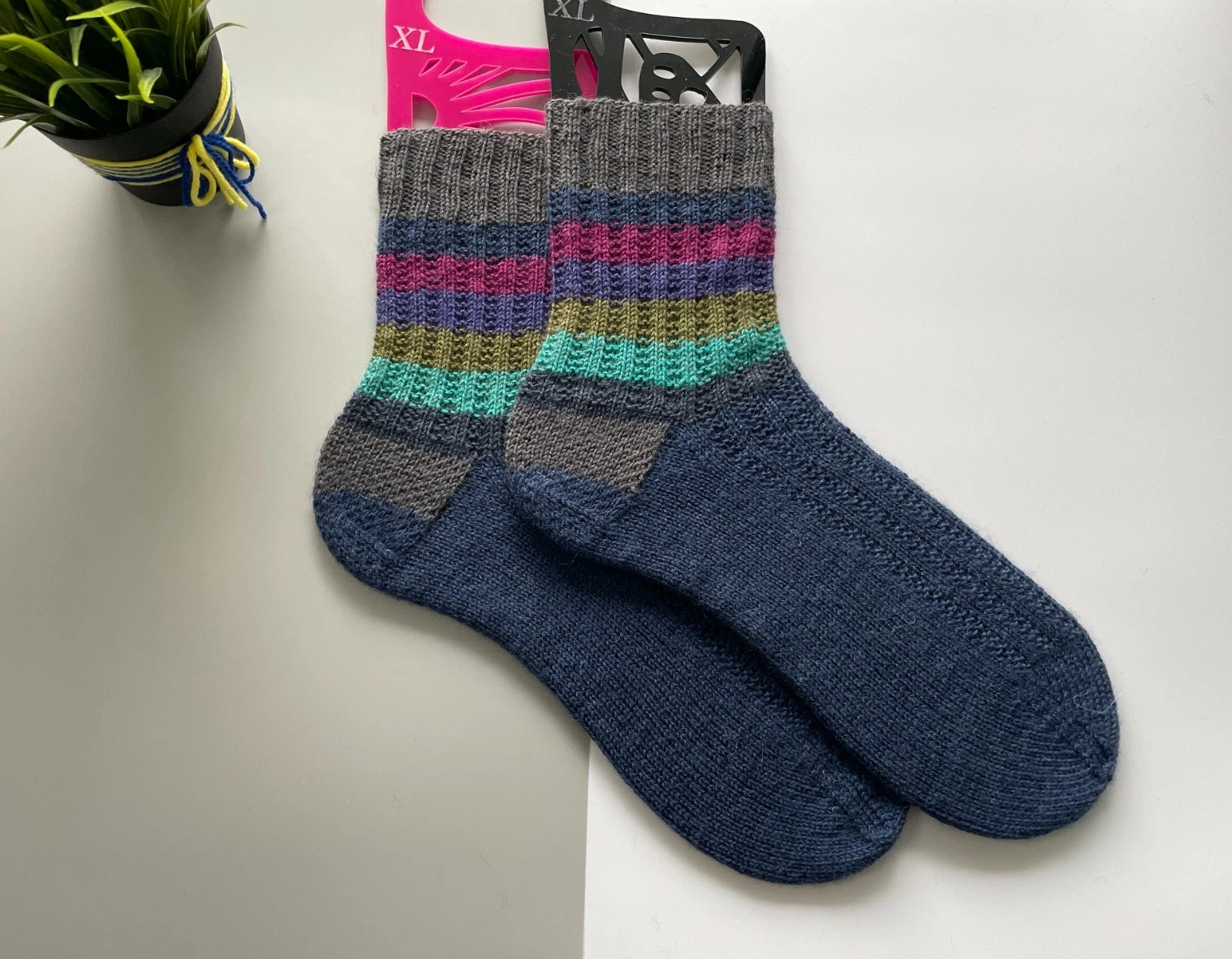 Hand knit Wool socks -Warm socks -Knitted Men's Socks Size43-45(11-12)