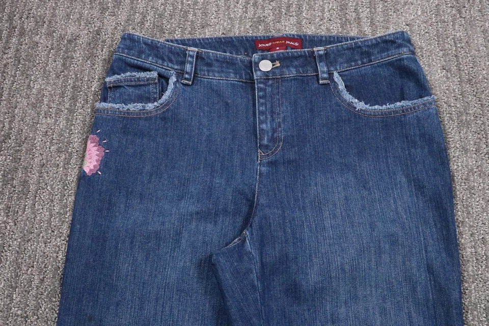 Jones Wear Vintage Denim Embroidered Boot Cut Jeans Frayed Hem Stretch Women's 8 - Image 4 of 4