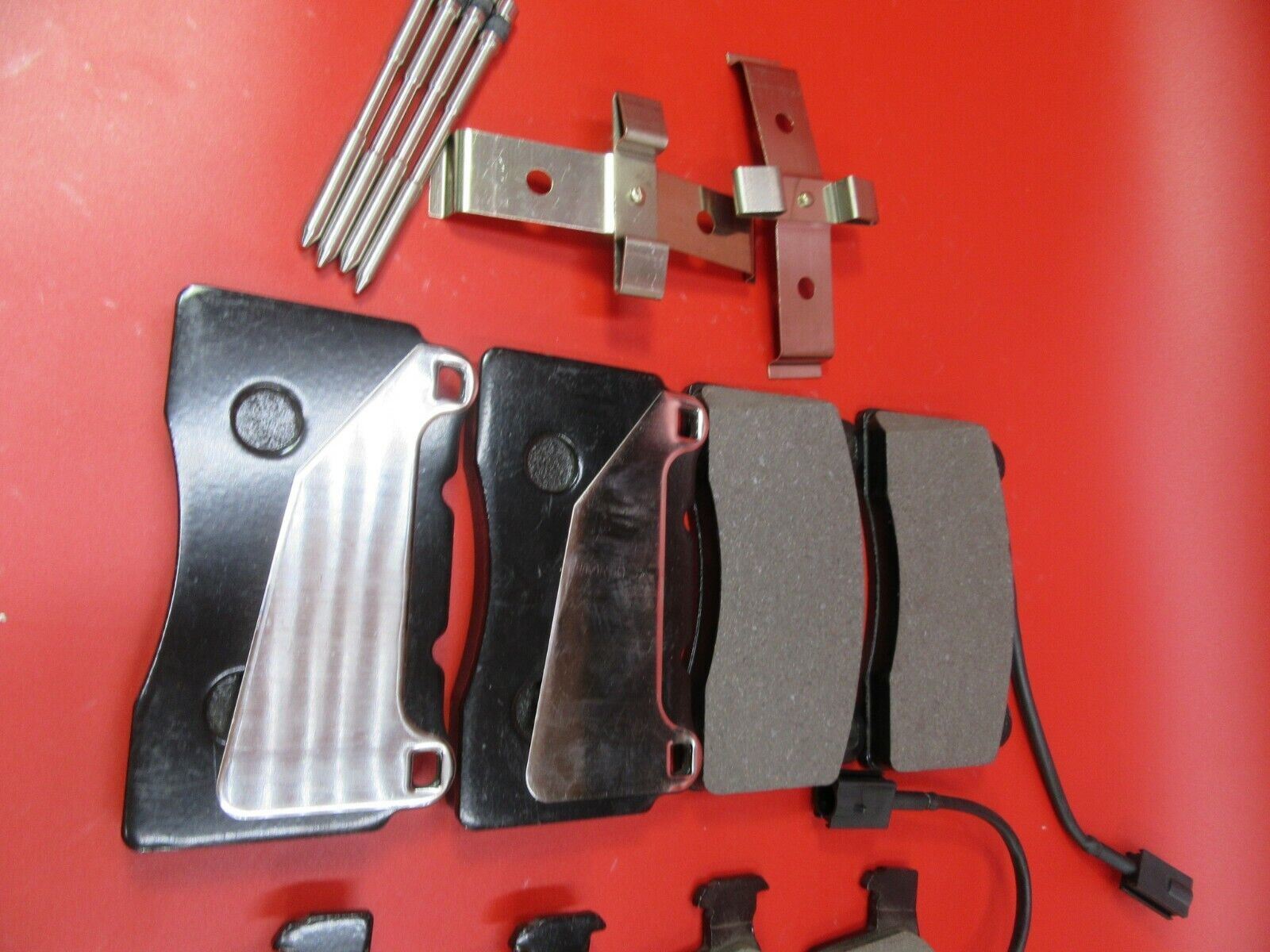 Maserati Ghibli Base front and rear brake pads  TopEuro #289 PREMIUM QUALITY 