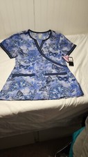 NWT Med Couture Prints Scrub Top Womens Small Blue With Butterflies Pattern