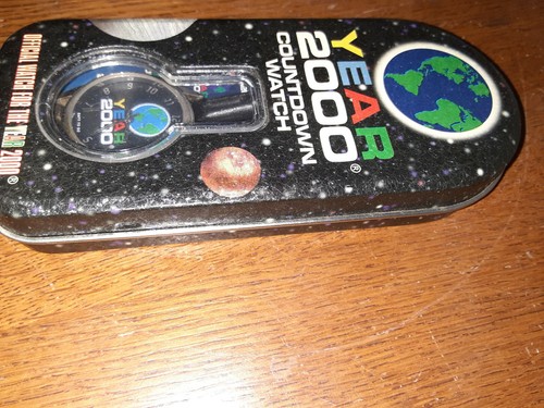 ORIGINAL VINTAGE Official YEAR 2000 Countdown Watch Tin Sun Time Collectible - Picture 2 of 4