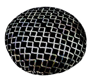 black round cushion