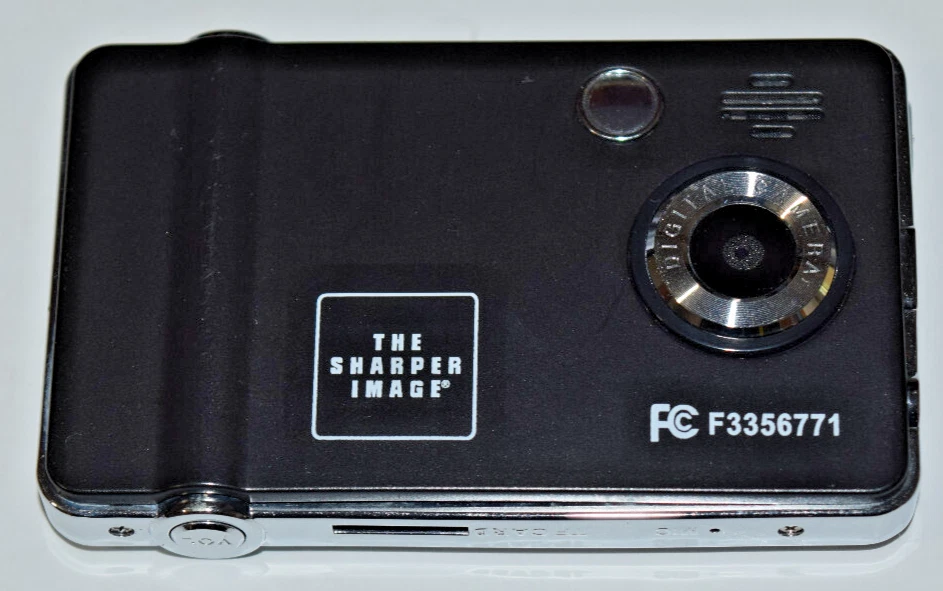 Sharper Image MINI Portable Camcorder F3356771 Tested - Image 4 of 4