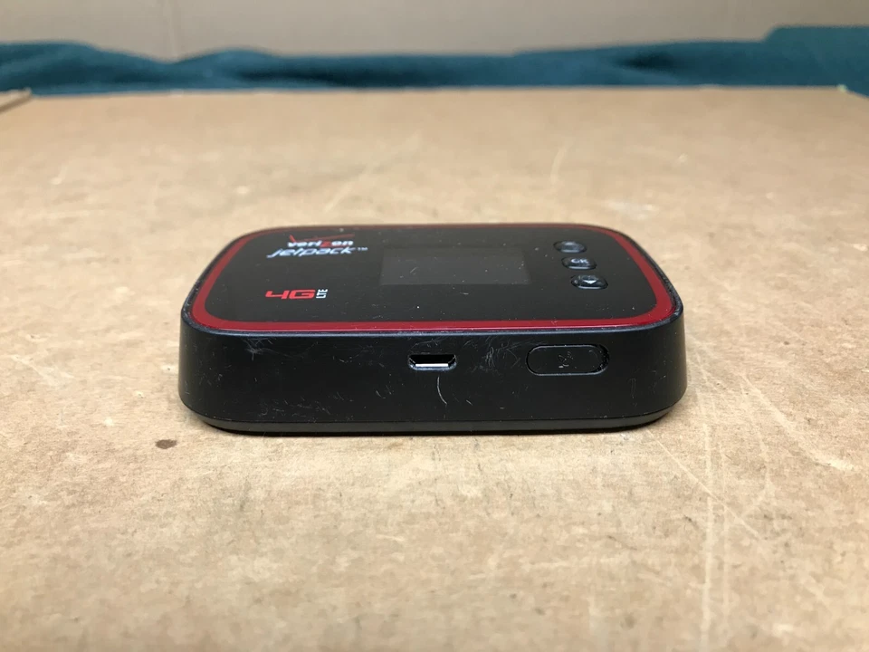 Pantech Verizon Jetpack 4G LTE Mobile Hotspot - Image 2 of 4