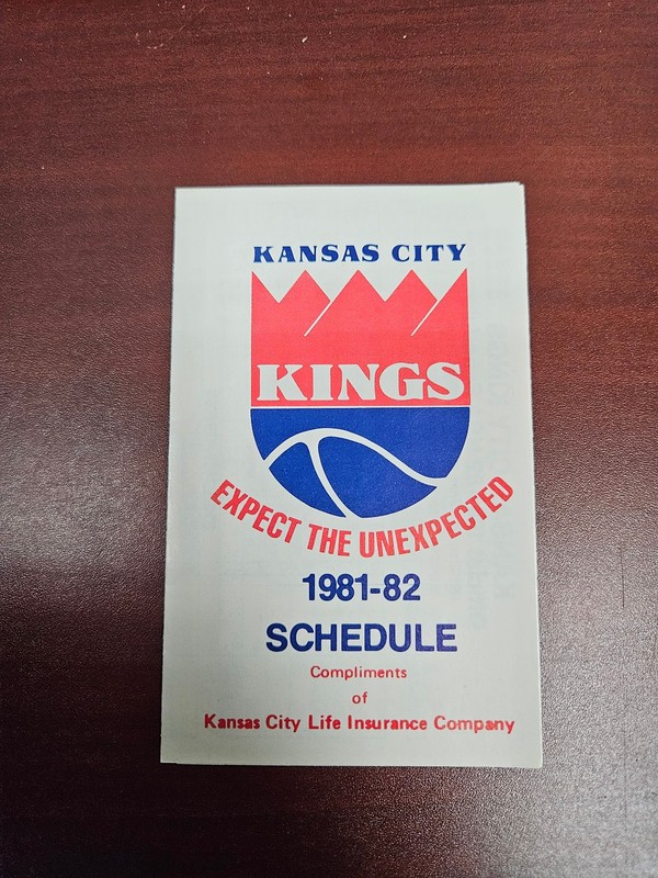 ES25 Kansas City Kings 1981/82 NBA Basketball Pocket Schedule - KC Life
