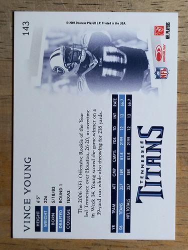 2007 Donruss Threads #143 Vince Young - Picture 2 of 2
