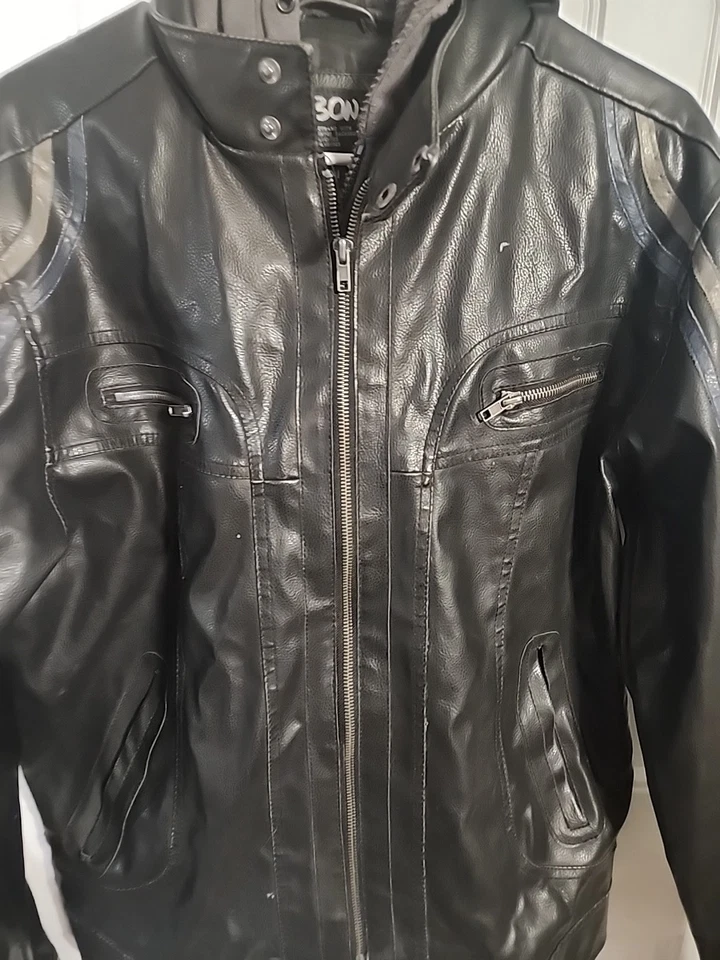 Men's Sz M Carbon Faux Leather Jacket With Zip Off Hood Black/Gray With Stripes - Image 2 of 4