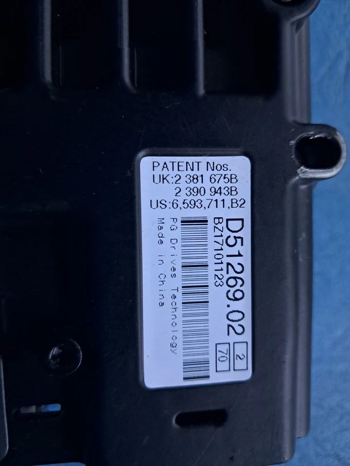 Genuine Quickie Salsa mini2 VR2 Control unit - Image 3 of 4