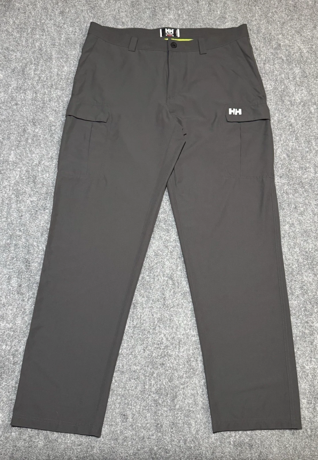 Helly Hansen QD Cargo Softshell Pants Hiking Outdoors Gray Men 40, 35" Inseam
Opens in a new window