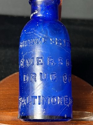 BROMO SELTZER - EMERSON DRUG CO 4  BALTIMORE, MD - Cobalt Blue Bottle - As Found