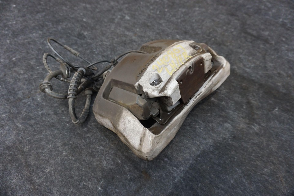 Front Left Brake Caliper Assembly Silver OEM 34116786827 BMW 760i F02