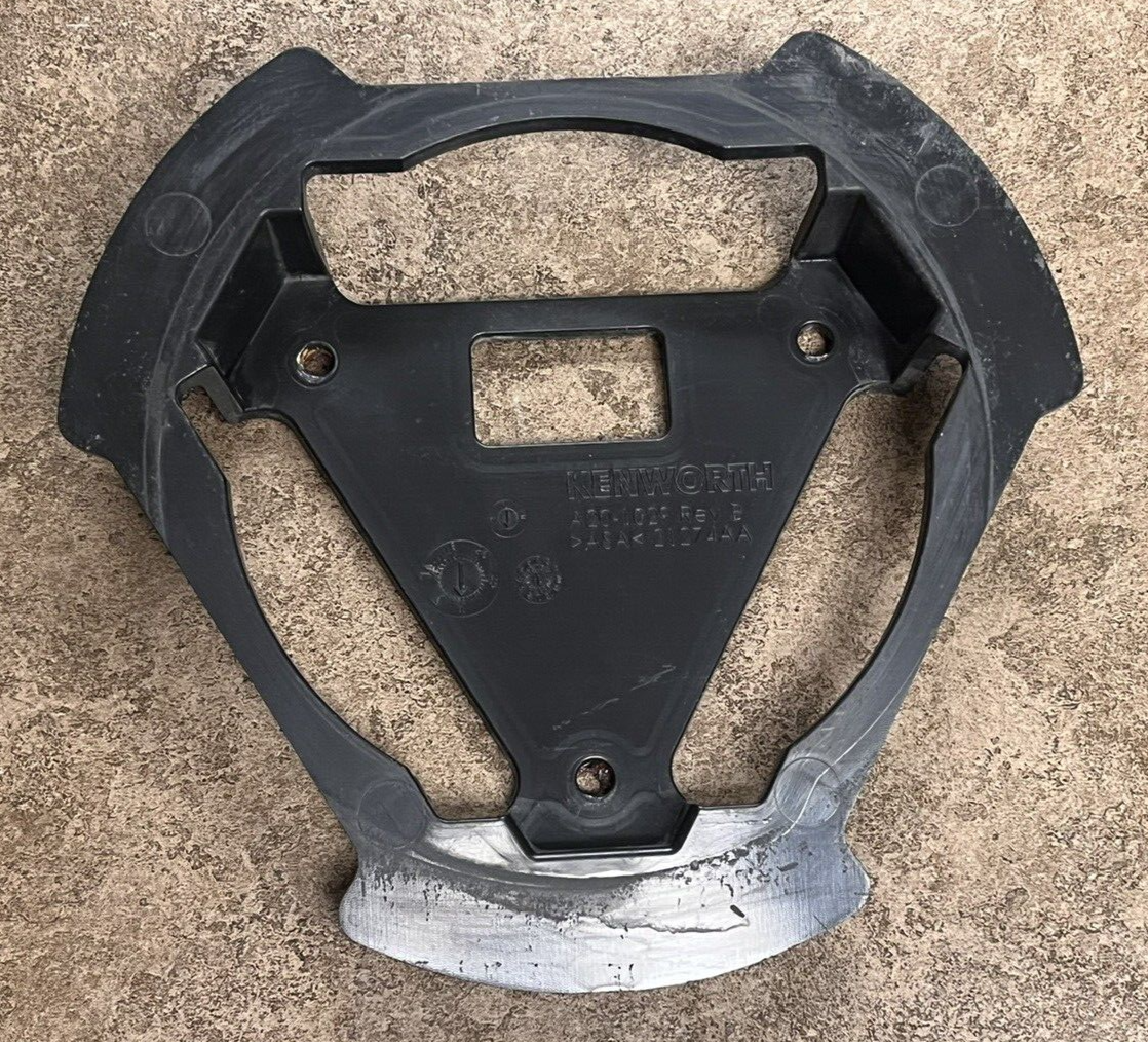 PACCAR KENWORTH RETAINER BEZEL A20-1029 / 21274AA *READY TO SHIP