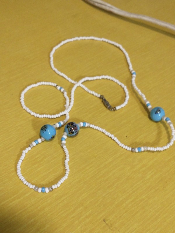 Vtg Long Opera Length Beaded Necklace Millefiori Art Glass Blue Confetti Barrel