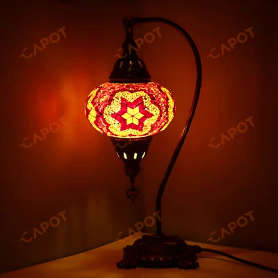 Lampe mosaïque turque marocaine fabriquée à la main Tiffany lampe de bureau - Photo 1/4