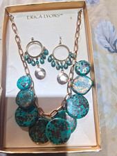 Erica Lyons Vintage Neclace And Earring Set