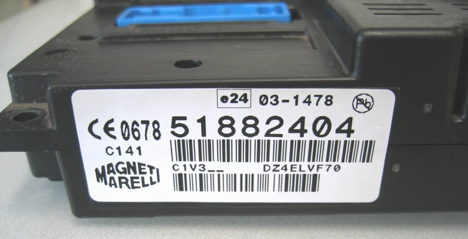 2010 FIAT PUNTO EVO BLUE AND ME BLUETOOTH CONTROL MODULE UNIT 51882404 - Image 3 of 4