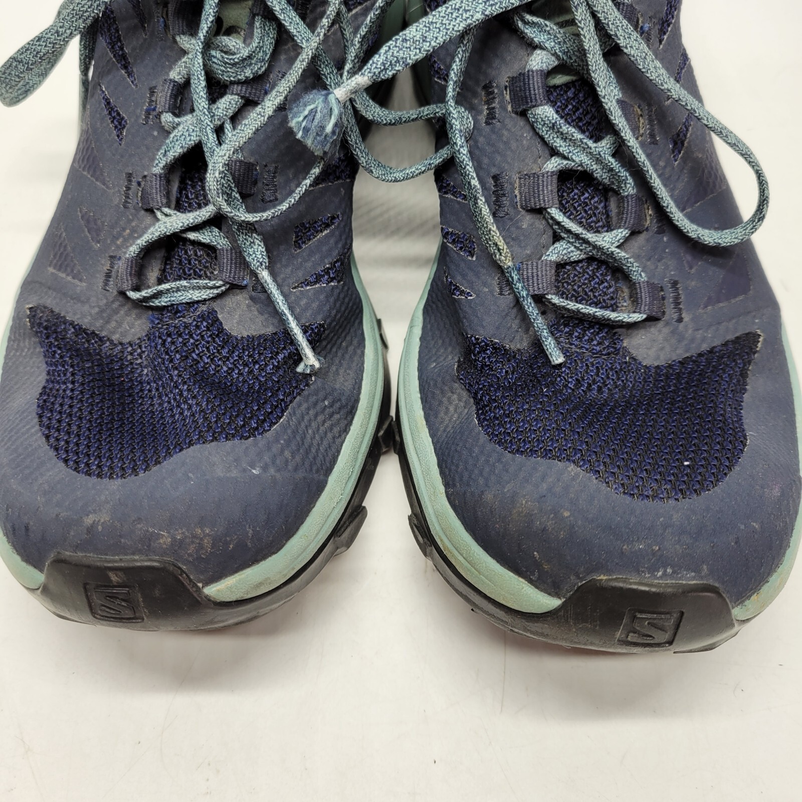 salomon outline shoes