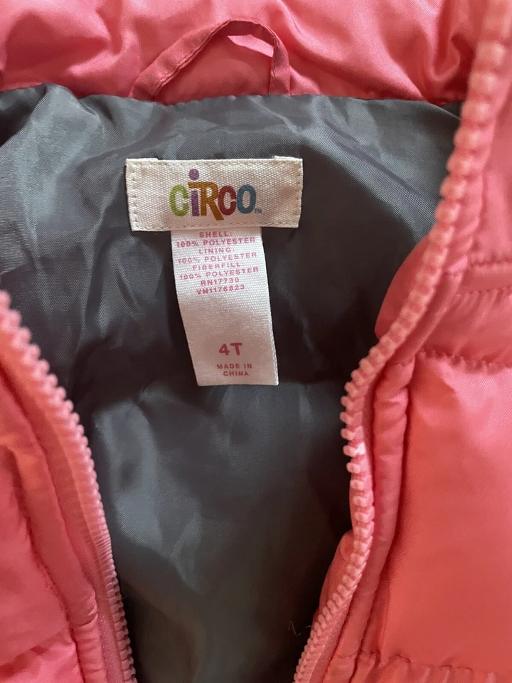 Girls Circo Size 4T Puffer Vest - Image 3 of 3