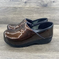 Dansko Professional Patent Leather Clogs Brown Shiny Slip On Women Size 38 US 8