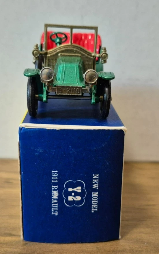 Y 2 1911 Renault Two Seater Models of Yesteryear Matchbox - mit D1 Box - - Bild 2 von 4