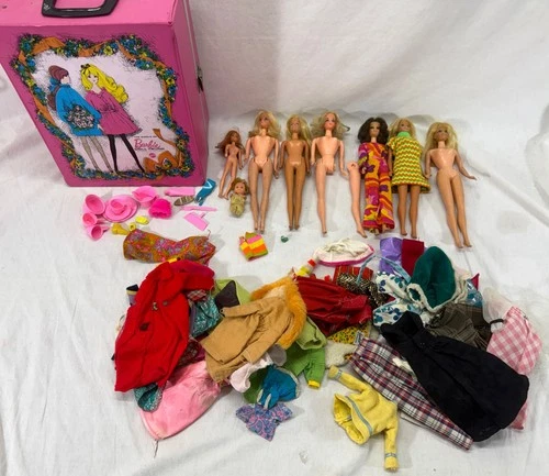 New ListingVintage Mattel WORLD OF BARBIE DOLL TRUNK w/ Dolls and Clothes 1970s Era