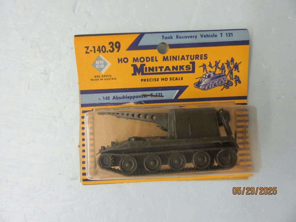 HO 1:87 Scale Roco Minitanks Z-140.39  T 121 Tank Recovery Vehicle - NOS *2 - Image 3 of 3