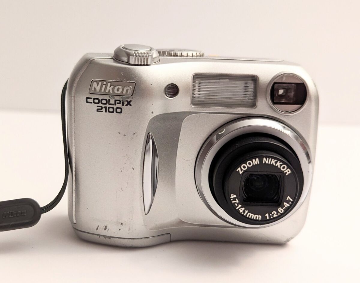 Nikon COOLPIX E2100 デジタルカメラ