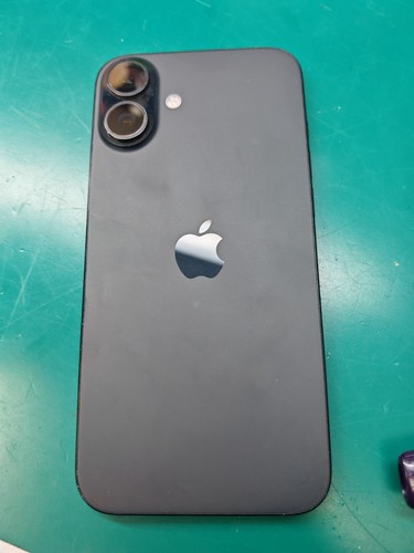 Apple iPhone 16 Plus - 128GB - Black - BH 100% Apple Warranty 16/12/2025 - Afbeelding 6 van 8