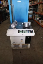 Veeco / Vacuum Instruments Corp MS50 Leak Detector As Is