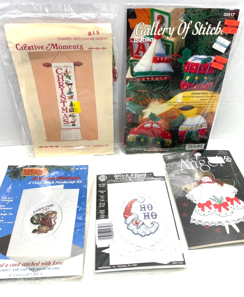 Lot Of 5 Vintage Christmas Cross Stitch & Needlecraft Kits - Banner, Cards, Toys - Image 2 of 4