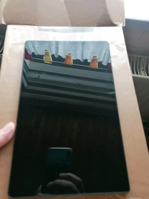 Lenovo Tab M10 FHD Plus (2nd Gen) · 64GB · Wi-Fi