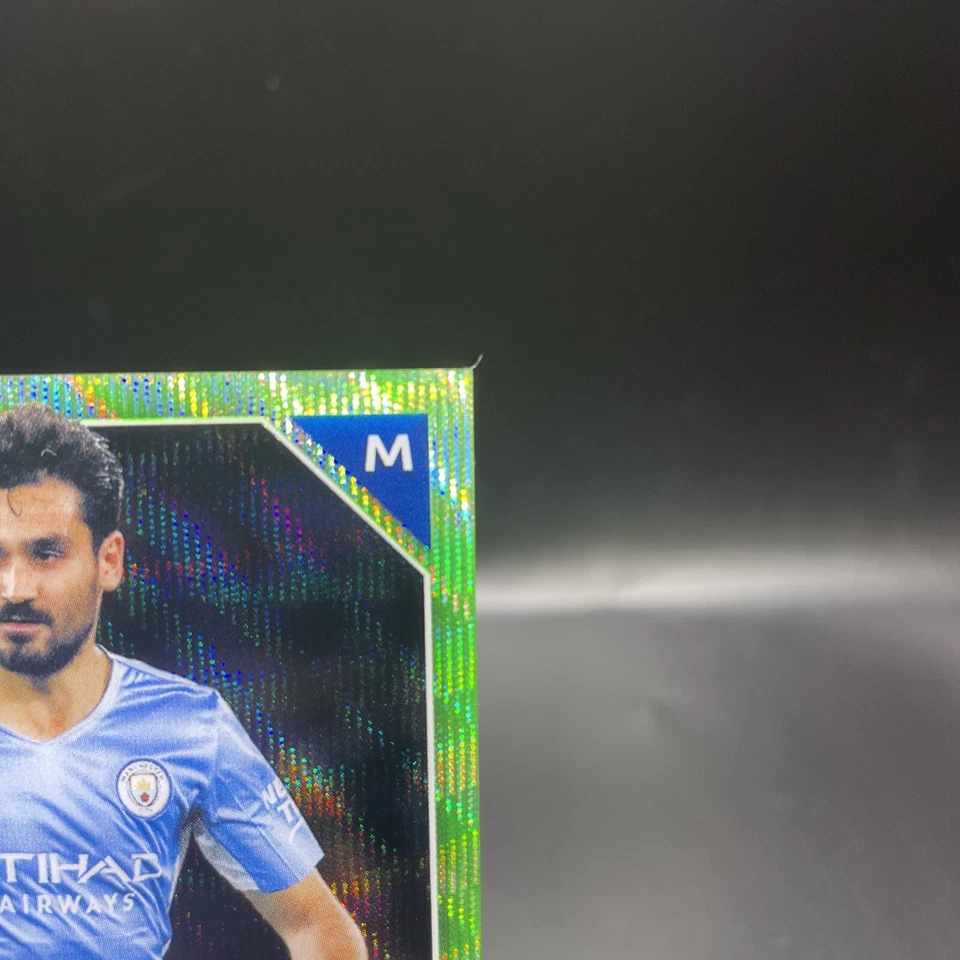 Ilkay Gundogan 2021-22 Topps Chrome UEFA UCL Neon Green Wave Refractor /99 - Image 2 of 4