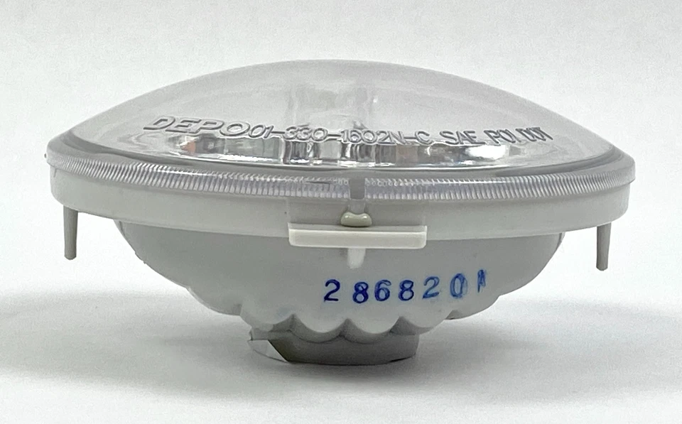 Luz antiniebla lateral pasajero Depo 330-1602N-US repuesto Foto 3 de 4