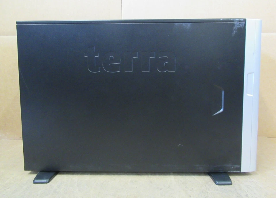 Terra 6530 G1 Tower Server  E5-2609 2.4GHz 48GB Ram RAID 4x 3.5" Bays 1100800 - Image 4 of 4