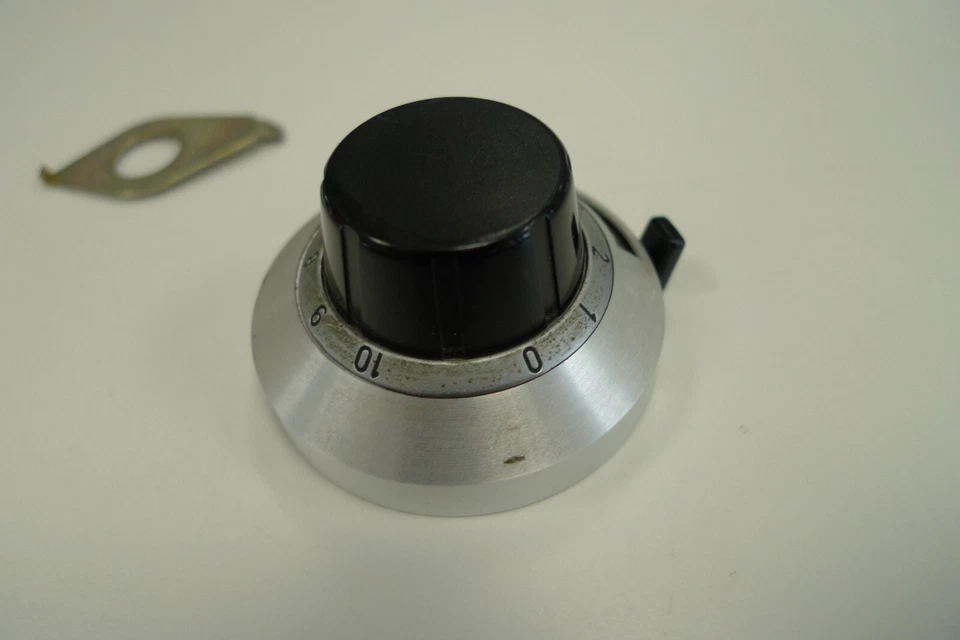 Duodial 10 Turn Dial Counter Dial Amphenol West Germany D211 - Image 3 of 4