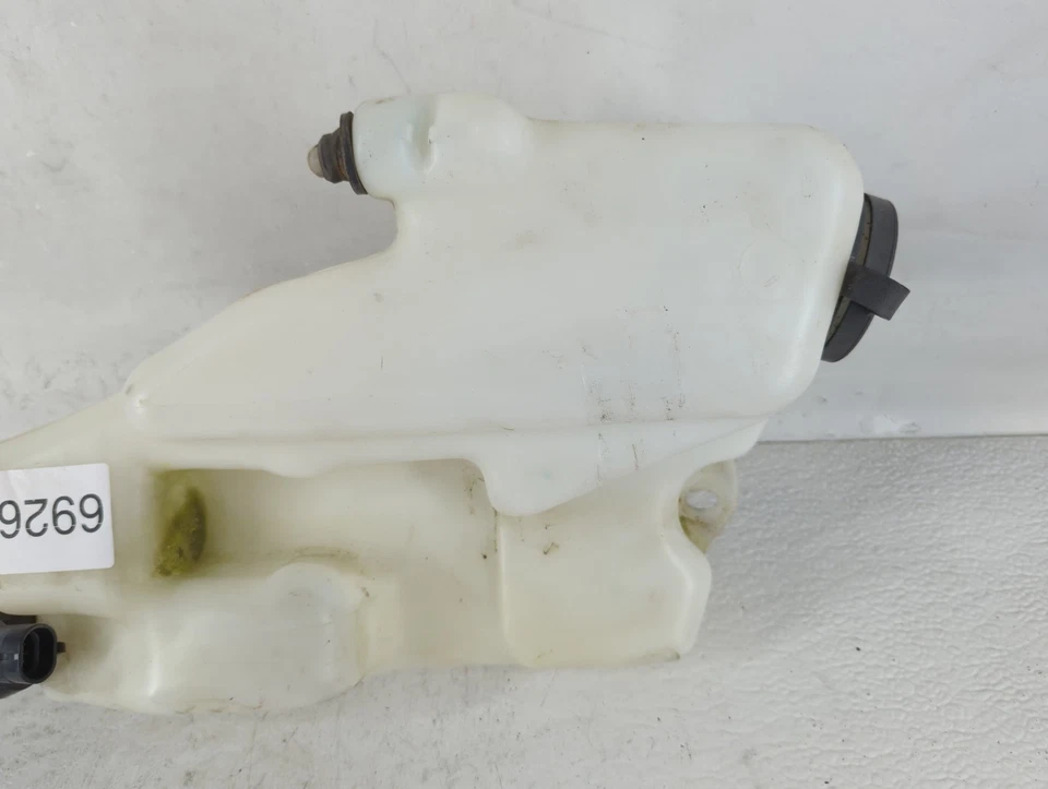 1995-2004 Chevrolet S10 Windshield Washer Fluid Reservoir Bottle Oem LM7Q9 - Image 3 of 4
