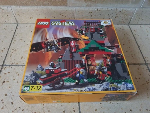 LEGO System Classic Vintage Rare Old 6088 Castle Original Packaging MISB Sealed 90s 90s