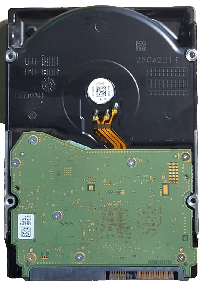 WUH721414AL5204 WESTERN DIGITAL DC HC530 14TB 7200rpm 3.5"SAS 12Gbps 0F31052 #73 - Image 2 of 3