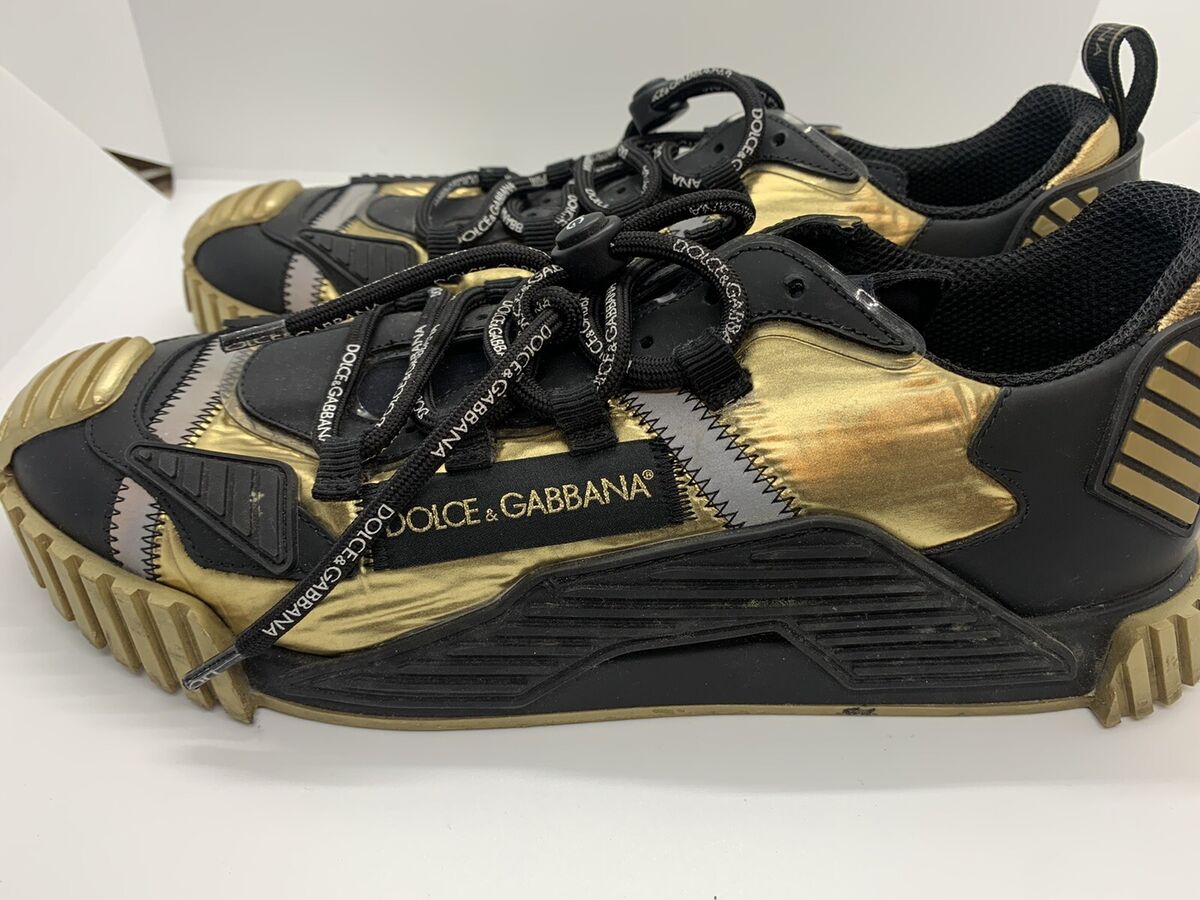 DOLCE & GABBANA Mens Sneakers Gold and Black CS1770 AX393 DOLCE & GABBANA Mens Sneakers Gold and Black CS1770 AX393